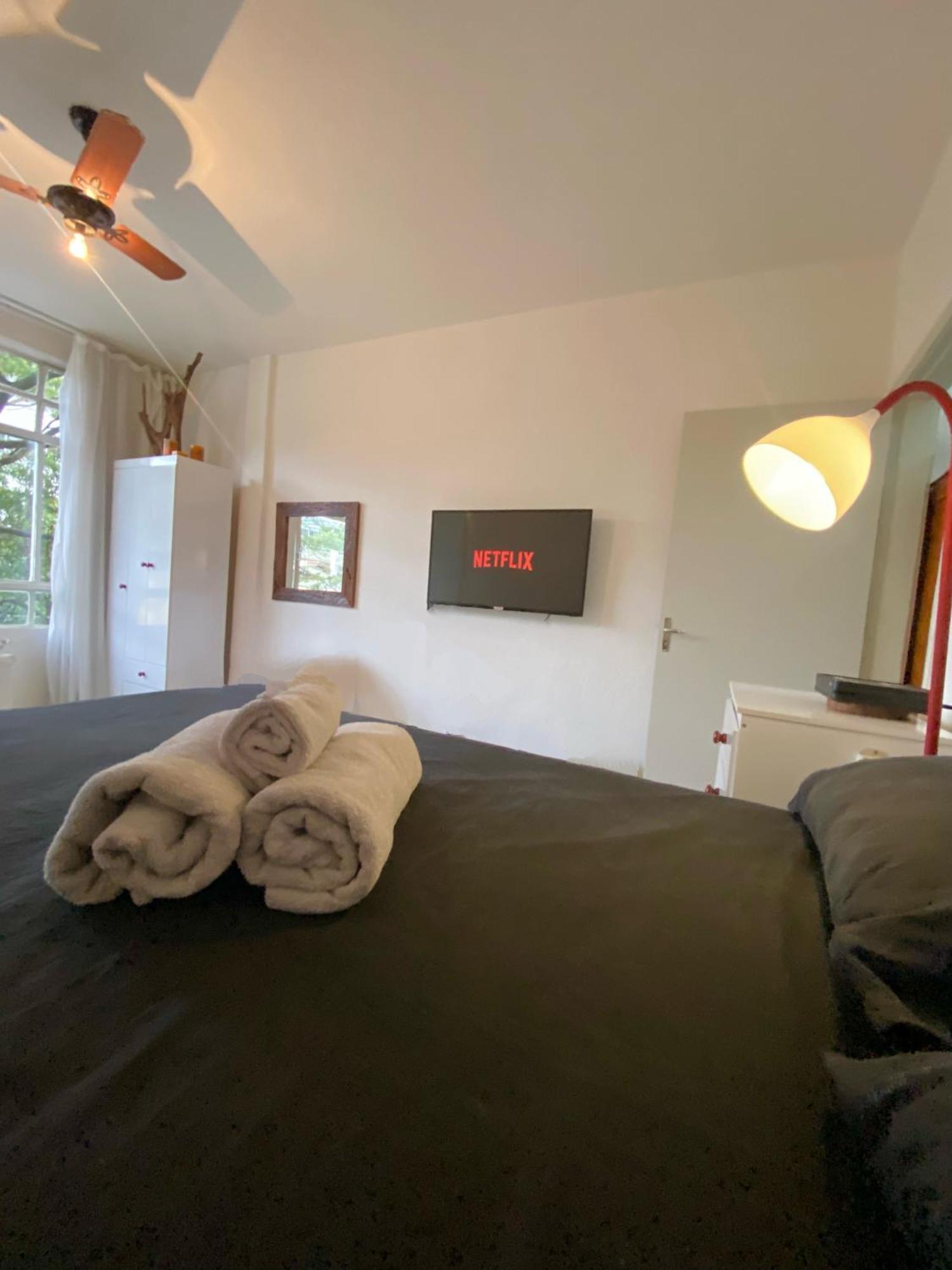 Apartamento Loft Na Frente Aeroporto Arborizado